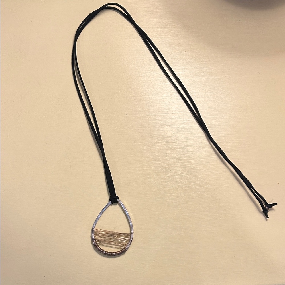 Elegant Silver and Gold Teardrop Pendant Necklace